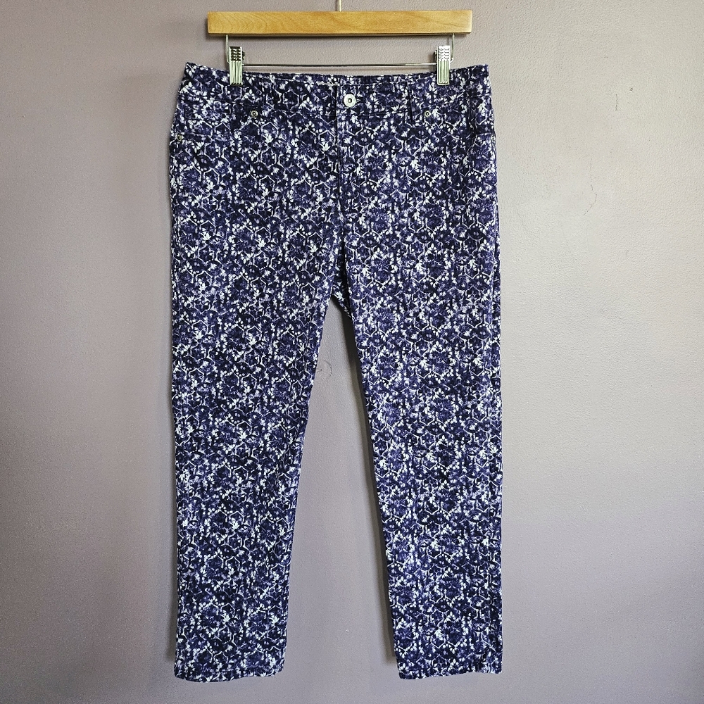 Chico's Size 1.5 Purple Abstract Tie-Dye Print Mid Rise Slim Leg Ankle Jeans